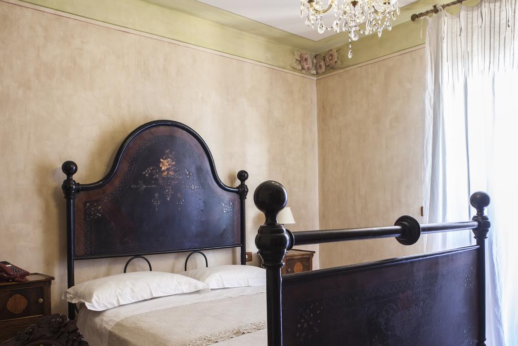 Tenuta Vento Di Mare Lido Di Fondi Room photo